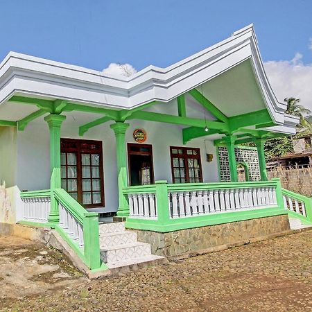 Spot On 91214 Desa Wisata Pandean Hotel Trenggalek Exterior foto