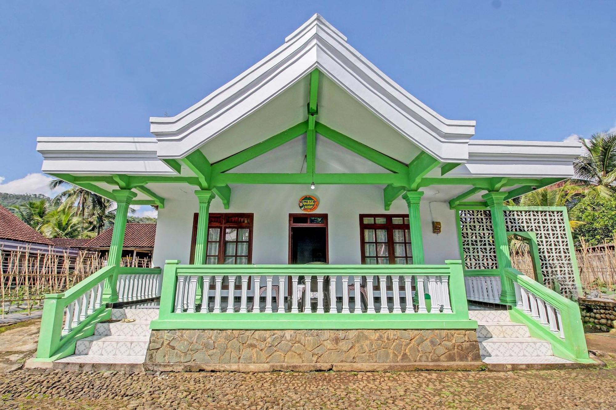 Spot On 91214 Desa Wisata Pandean Hotel Trenggalek Exterior foto